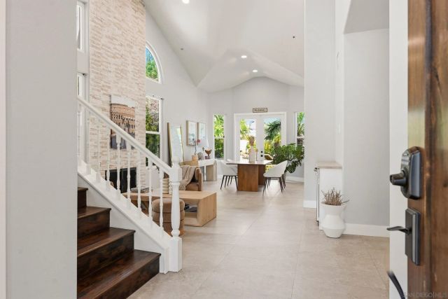5140 Via Avante, San Diego, CA 92130