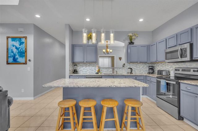 2737 LIDO KEY DRIVE, Kissimmee, FL 34747