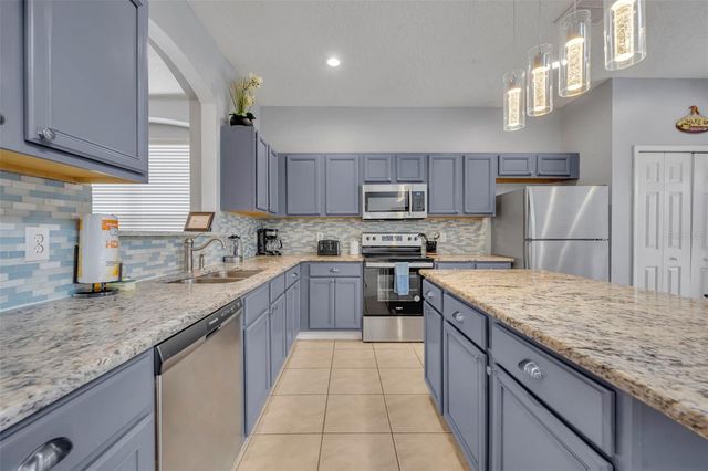 2737 LIDO KEY DRIVE, Kissimmee, FL 34747