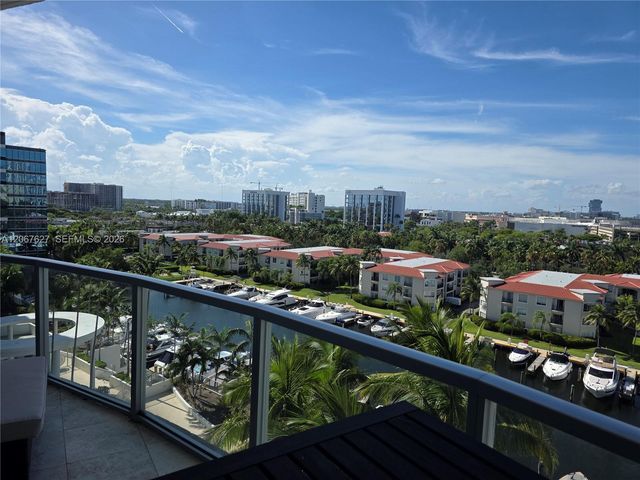 3029 NE 188th Street 819, Aventura, FL 33180