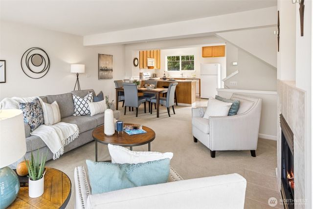 3694 Simmons Mill Court SW #B, Tumwater, WA 98512