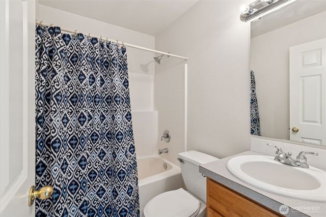 3694 Simmons Mill Court SW #B, Tumwater, WA 98512