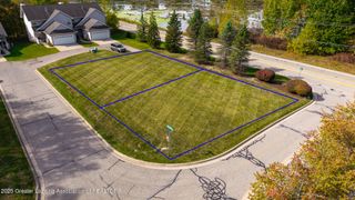 1112 W Maide Marian's Court, Williamston, MI 48895