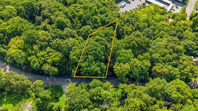 1430 Gold Crest Drive, Hixson, TN 37343