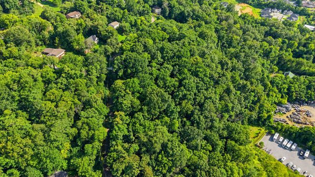 1430 Gold Crest Drive, Hixson, TN 37343