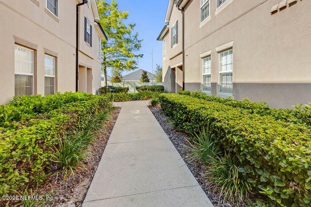 12301 KERNAN FOREST Boulevard 902, Jacksonville, FL 32225