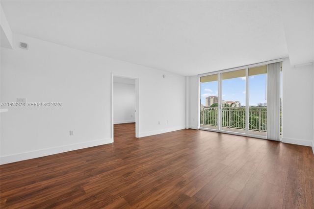 19501 W Country Club Dr 602, Aventura, FL 33180