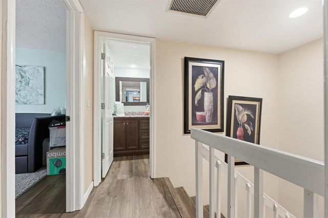 1601 16th Terrace, Palm Beach Gardens, FL 33418