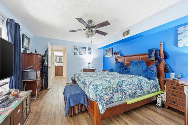 1601 16th Terrace, Palm Beach Gardens, FL 33418