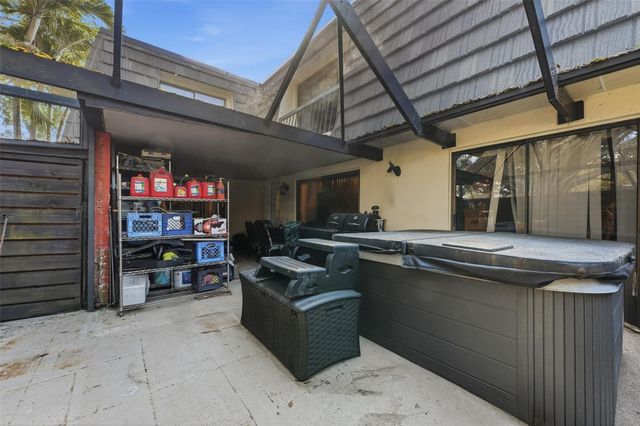 1601 16th Terrace, Palm Beach Gardens, FL 33418