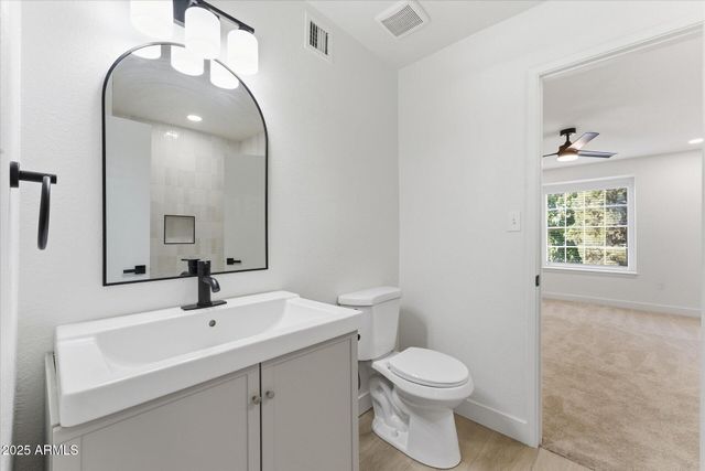 6736 S RITA Lane, Tempe, AZ 85283