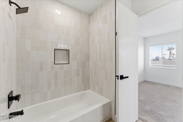 6736 S RITA Lane, Tempe, AZ 85283