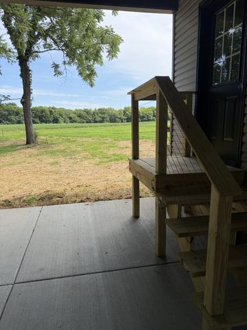 784 Halls Mill Rd, Shelbyville, TN 37160
