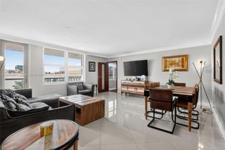 9511 Collins Ave 410, Surfside, FL 33154