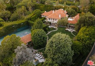 423 N Faring Road, Los Angeles, CA 90077