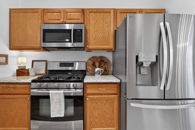 1054 River Plantation Drive, Woodstock, GA 30188