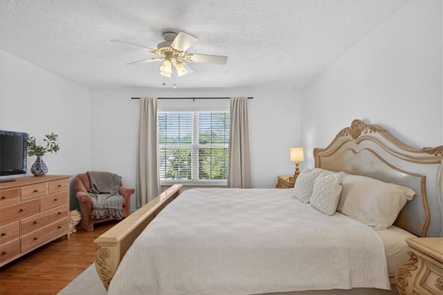 1054 River Plantation Drive, Woodstock, GA 30188