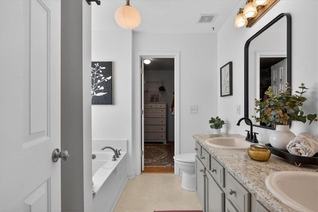 1054 River Plantation Drive, Woodstock, GA 30188