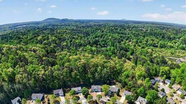 1054 River Plantation Drive, Woodstock, GA 30188