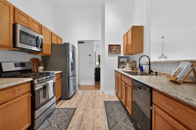 1054 River Plantation Drive, Woodstock, GA 30188