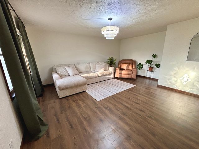 112 Donoho Drive, Salem, IL 62881