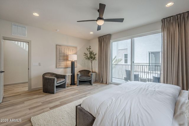111 W HOLCOMB Lane, Phoenix, AZ 85003