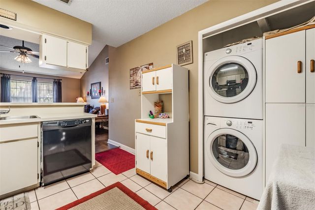 6338 SPRING FLOWER DRIVE 21, New Port Richey, FL 34653