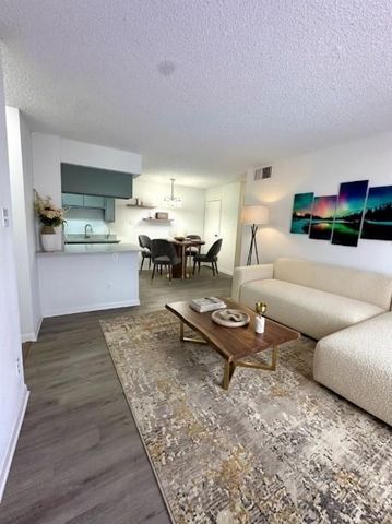 12660 Ashford Point Drive 315, Houston, TX 77082