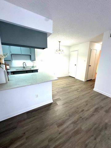 12660 Ashford Point Drive 315, Houston, TX 77082