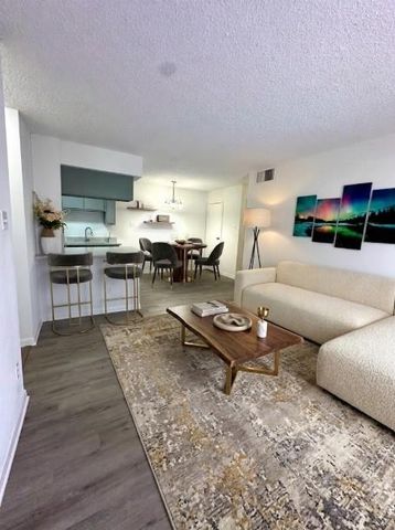 12660 Ashford Point Drive 315, Houston, TX 77082