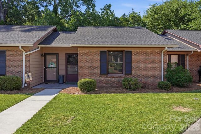 141 Glenwood Drive E, Rock Hill, SC 29732