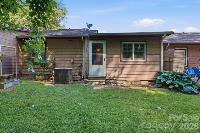 141 Glenwood Drive E, Rock Hill, SC 29732