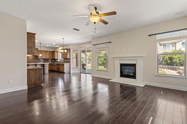 7801 Cordially Way, Elk Grove, CA 95757