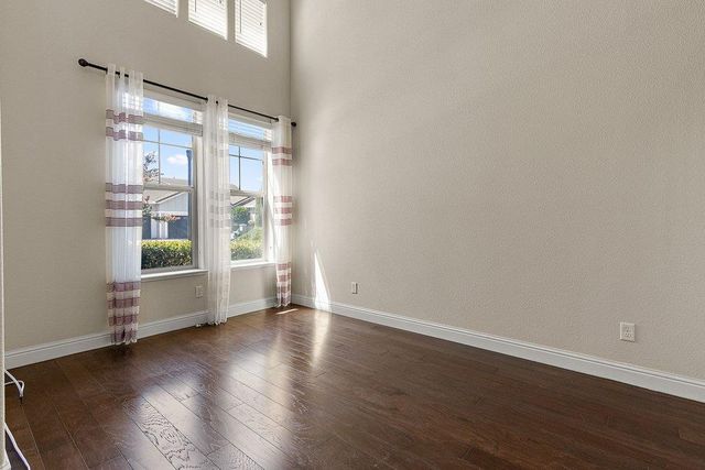 7801 Cordially Way, Elk Grove, CA 95757