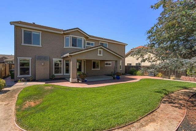 7801 Cordially Way, Elk Grove, CA 95757