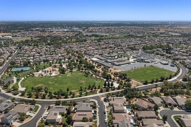 7801 Cordially Way, Elk Grove, CA 95757