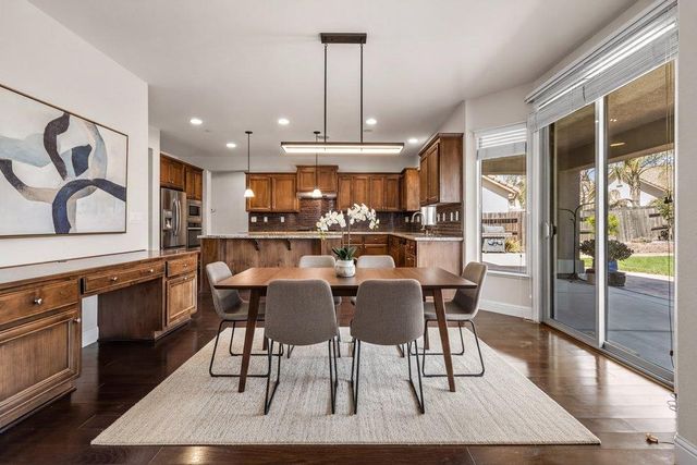 7801 Cordially Way, Elk Grove, CA 95757