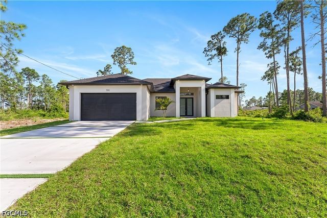 722 Phelps ST E, Lehigh Acres, FL 33974