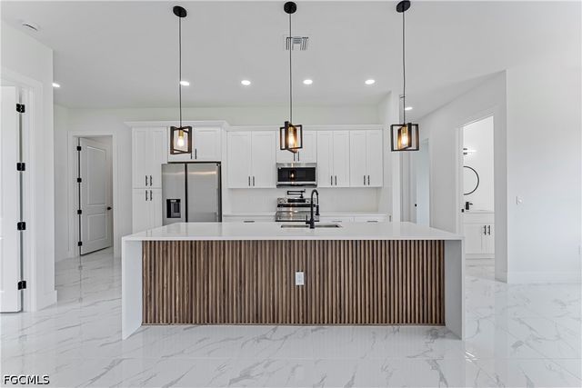 722 Phelps ST E, Lehigh Acres, FL 33974