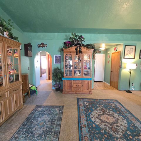 5164 Chestnut Lane, Klamath Falls, OR 97601