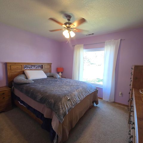 5164 Chestnut Lane, Klamath Falls, OR 97601