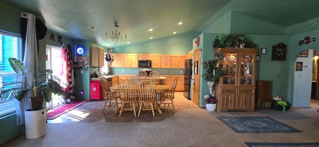 5164 Chestnut Lane, Klamath Falls, OR 97601