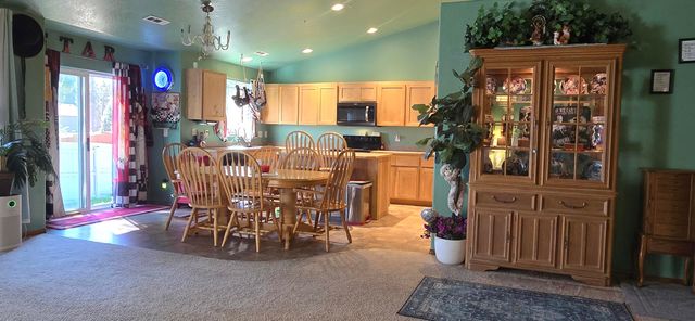 5164 Chestnut Lane, Klamath Falls, OR 97601