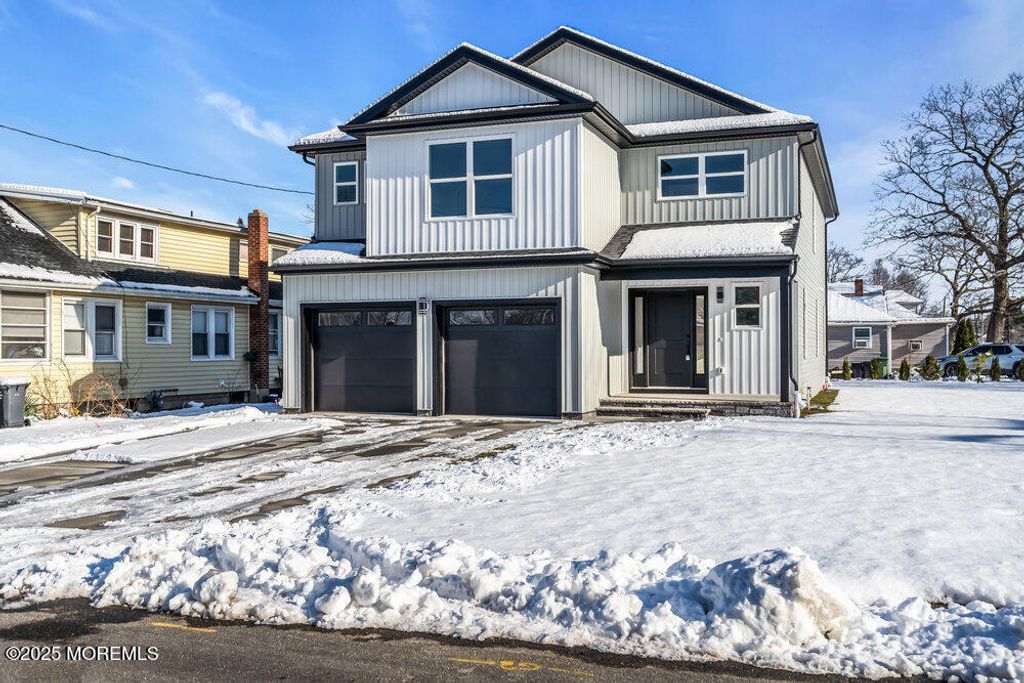 420 New Jersey Avenue, Pine Beach, NJ 08741