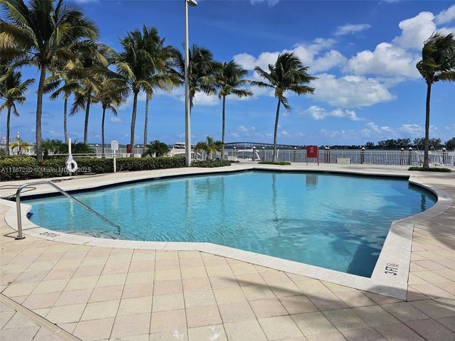 2101 Brickell Ave 502, Miami, FL 33129