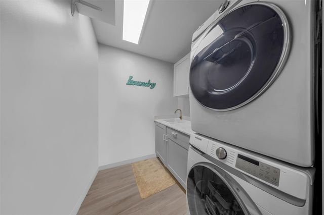 902 Cypress Grove Drive 902, Pompano Beach, FL 33069