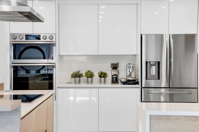 902 Cypress Grove Drive 902, Pompano Beach, FL 33069