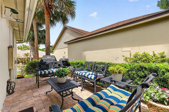 605 SANDLAKE COURT, Mount Dora, FL 32757