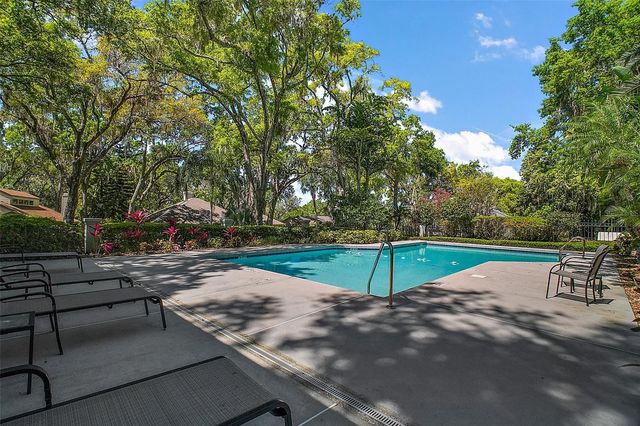605 SANDLAKE COURT, Mount Dora, FL 32757