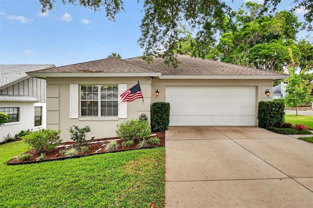 605 SANDLAKE COURT, Mount Dora, FL 32757